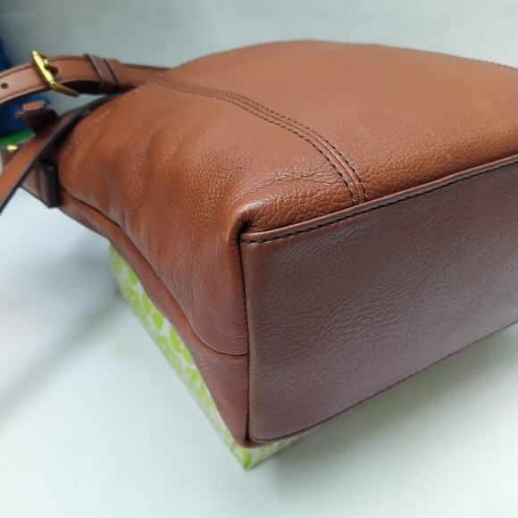 Fossil Brown Leather Zipper Closure Crossbody Bag - Picture 15 of 15